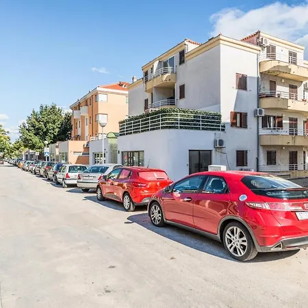 Beach&park Marjan Apartment