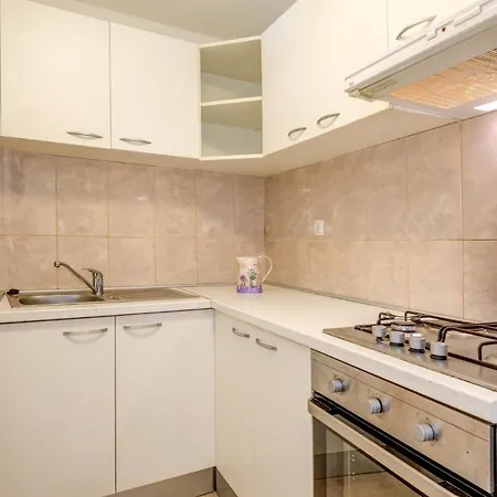 Beach&park Marjan Апартаменты