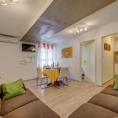 Апартаменты Beach&park Marjan